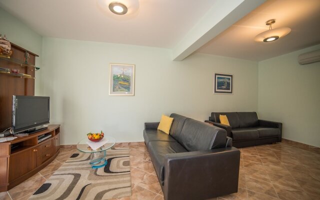 Apartments The Palms