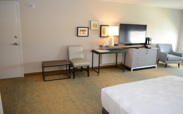 Holiday Inn Edmonton South - Evario Events by IHG