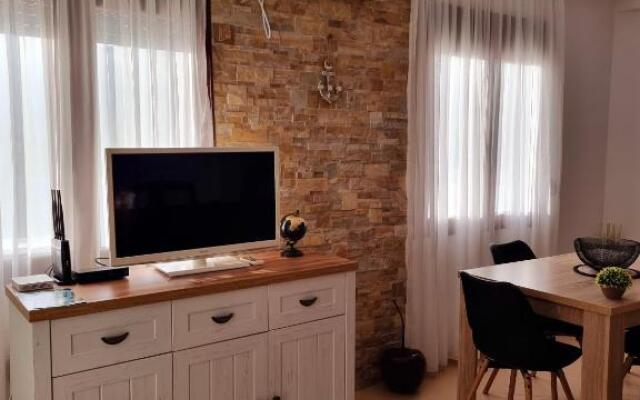 Apartment Tomanovic