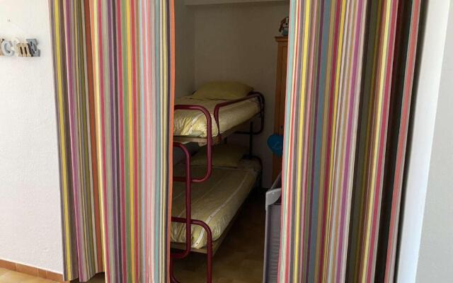 Appartement Port Camargue, 2 pièces, 4 personnes - FR-1-250-170