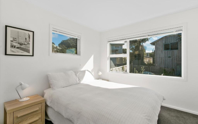 The Waihi Beach House - Waihi Beach Holiday Home