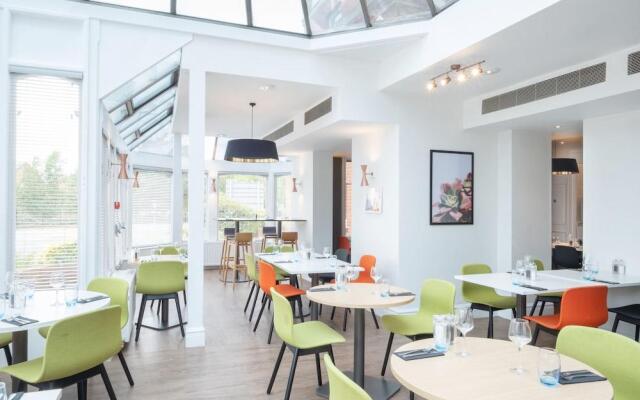 Holiday Inn Farnborough by IHG