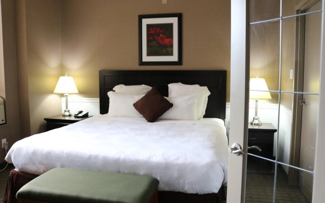 Nomad Hotel and Suites