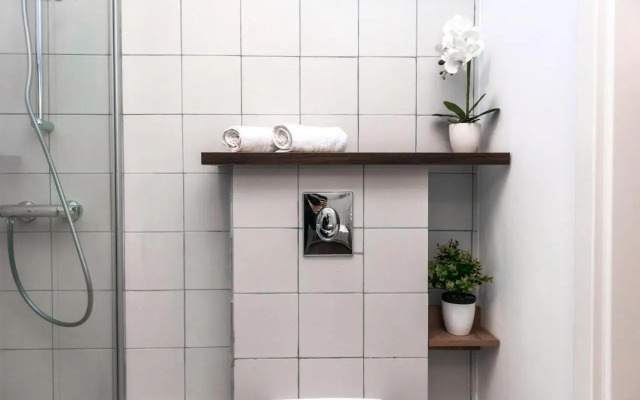 Puzzle Apartments & Studios