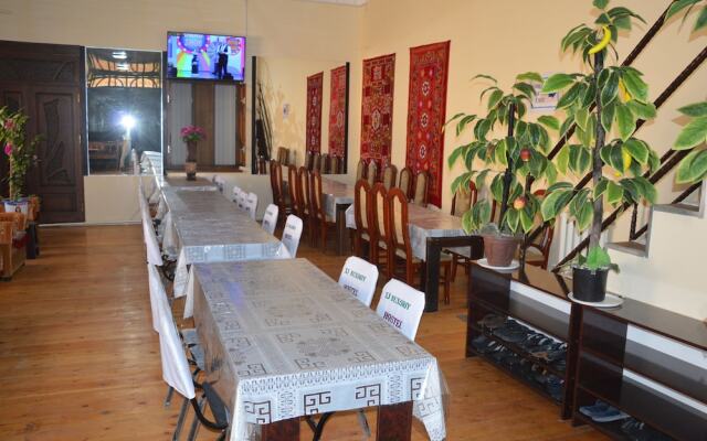 Xo'ja Ismat Buxoriy Hostel