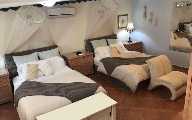 Club Arias Bed & Breakfast