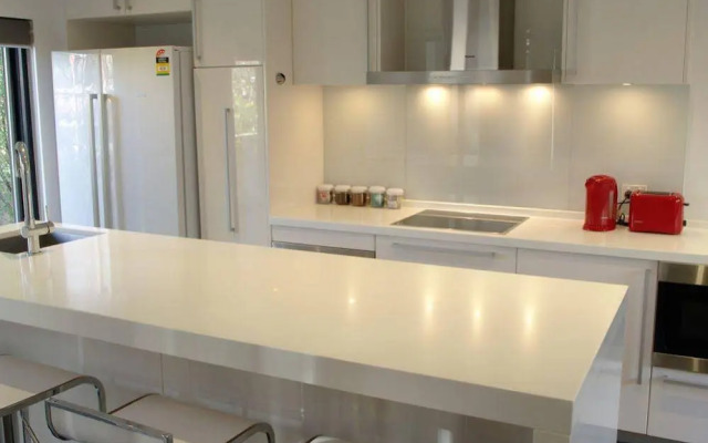 Boutique Stays - Brighton on Munro