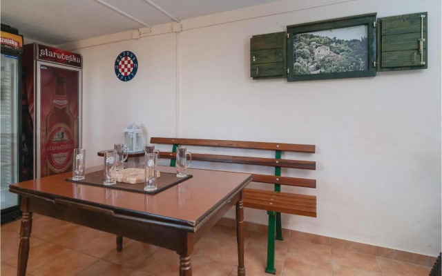 Holiday home Neoric 2