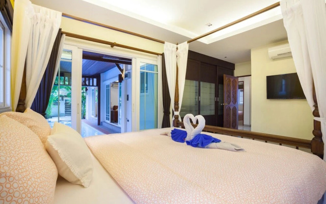 Golden Ville Pool Villa