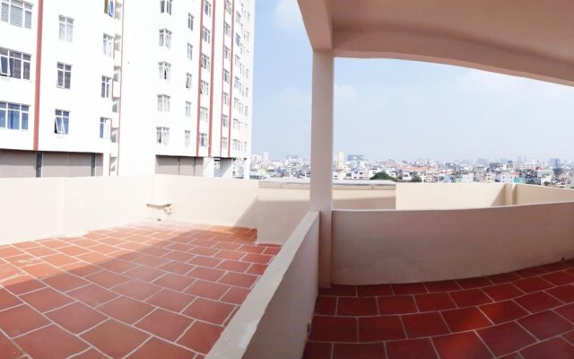 Airstar Hotel & Apartment