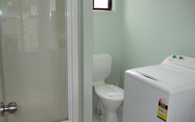 Kedron Cottages – Bathroom – Brisbane