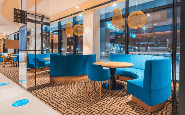 Hampton by Hilton Warsaw Reduta