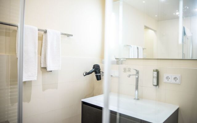 Nomad Serviced Apartments