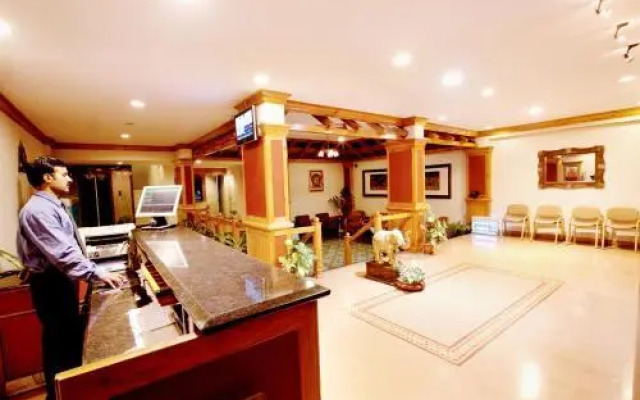 Hotel Royale Heritage