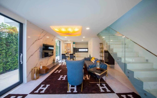 Private Pool Villa in Central Pattaya - Palmc1 & Palmc2