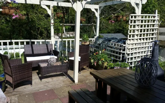 Blue Peter Hotel