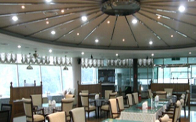 Gumi Park Business Hotel
