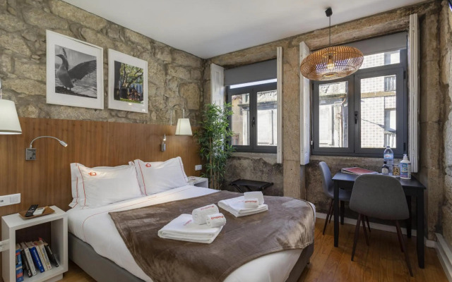 Oporto Gardens - Historical House