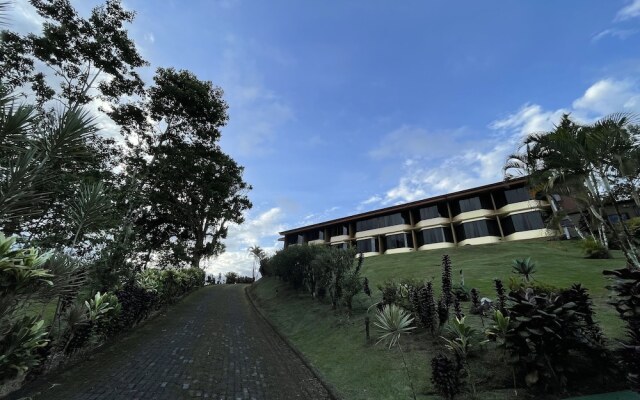 Hotel Arenal Experience
