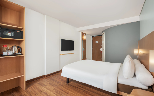Ibis Gading Serpong – Guest Rooms – Legok