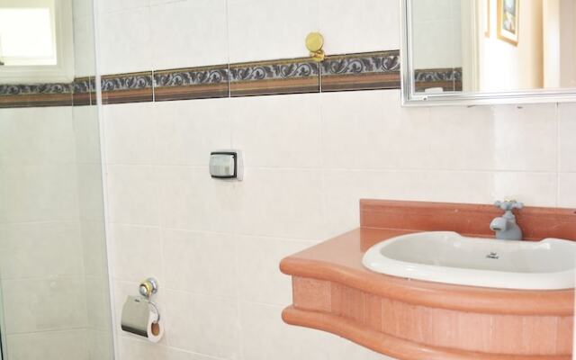 Jacuzzi & Vista Privilegiada a 300m praia