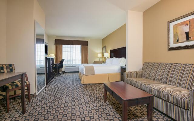 Holiday Inn Express Hotel & Suites Clovis by IHG