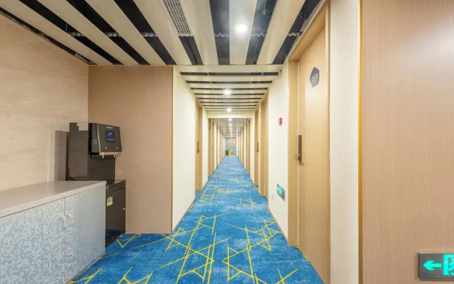 Lemon Hotel