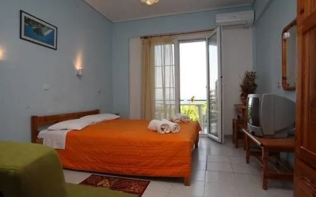 Nefeli Wind Club Apartments