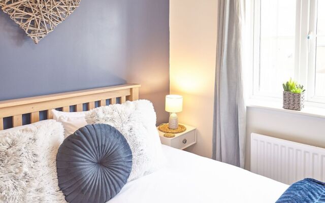 Host Stay Coach House Retreat