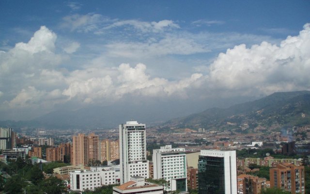 Holiday Inn Express Medellin, an IHG Hotel