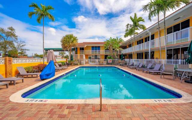 Quality Inn & Suites Airport/Cruise Port Hollywood