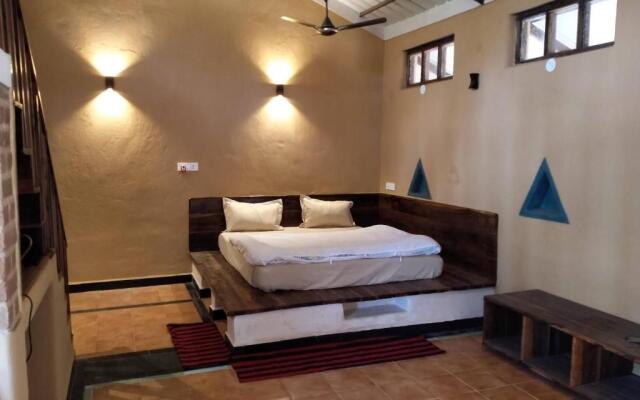 Surwahi Social Ecoestate Kanha