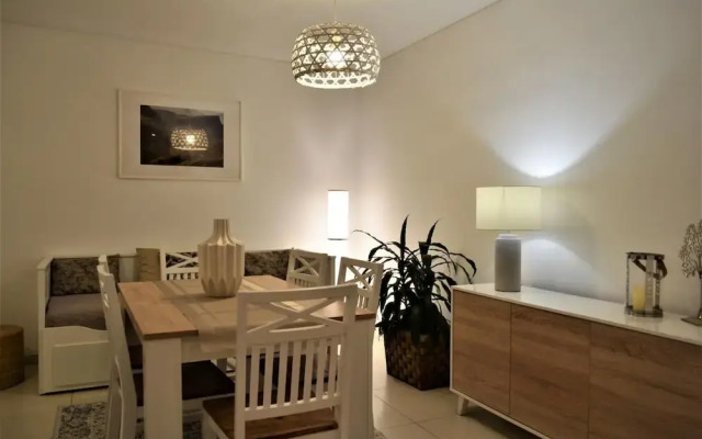 Magi Paradise Near the Beach by Madeira Sun Travel