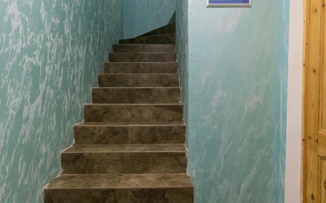 Апартаменты на улице Восстания