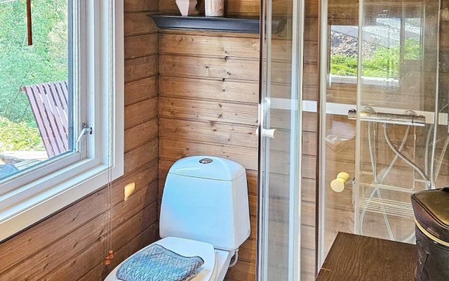 6 Person Holiday Home in Lyngdal