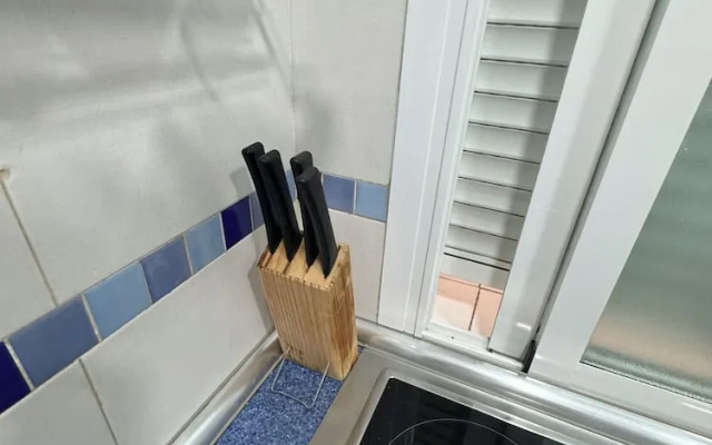 ApartHot Fast Simgle Rooms