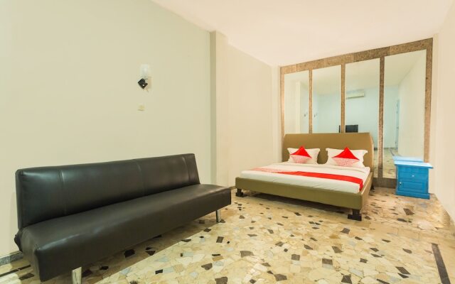 OYO 2544 Just-in Hotel