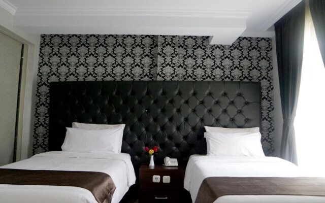 Rizen Premiere Hotel