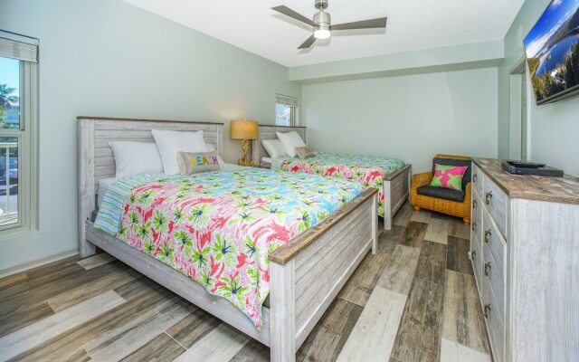 The Crescent 111 - 1638157