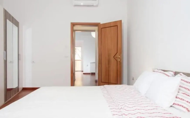 Mezzanine Apartments