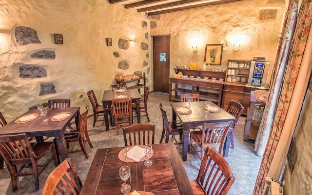 Hotel Rural LIVVO Maipez