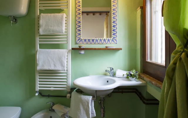 B&B With Pool and View of Assisi