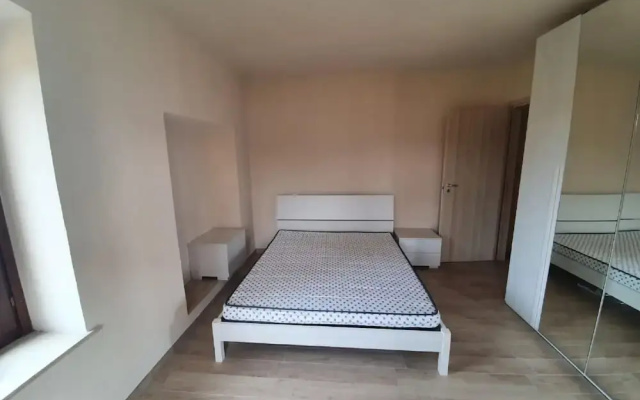 Homey Apartment in Serle near Center