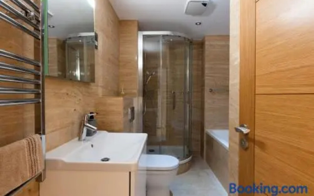 Ocean SPA Suite 05-hosted by Sweetstay