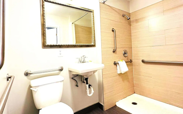 Howard Johnson Inn