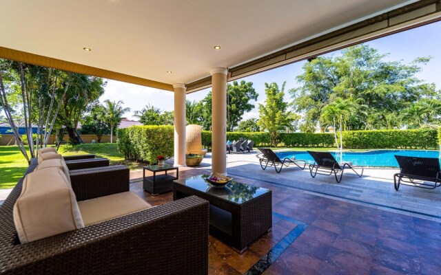 Luxury 6 Bed Mansion - CAS