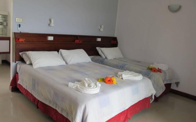 Madang Lodge Hotel