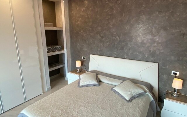 Romantica Suite Modern Apartment in Verbania Intra