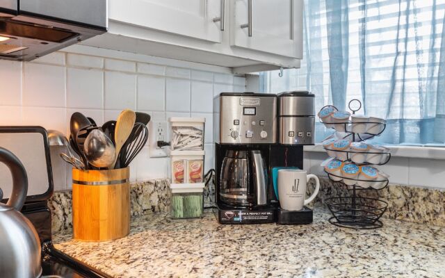 Forest Park Oasis | JZ Vacation Rentals