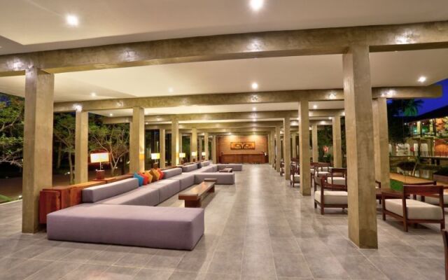 Tropical Life Resort And Spa